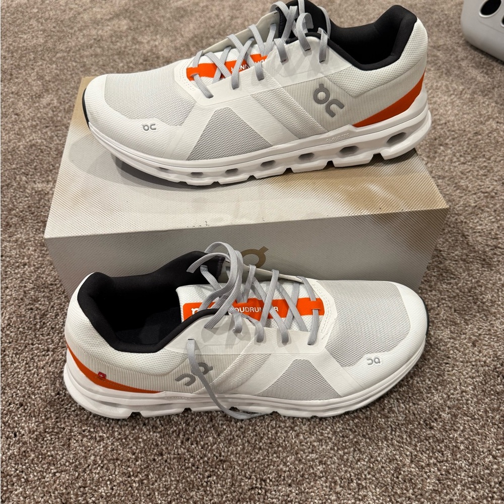 On Cloudrunner Running White and Orange Running Shoes Men’s 14 Never worn